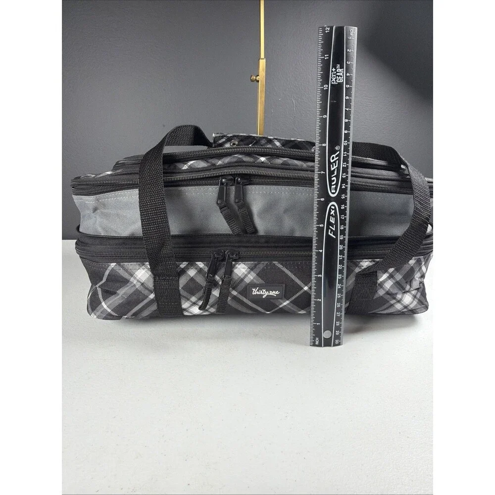 Thirty One Perfect Party Set Dual Thermal CASSEROLE CARRIER – Black White Plaid